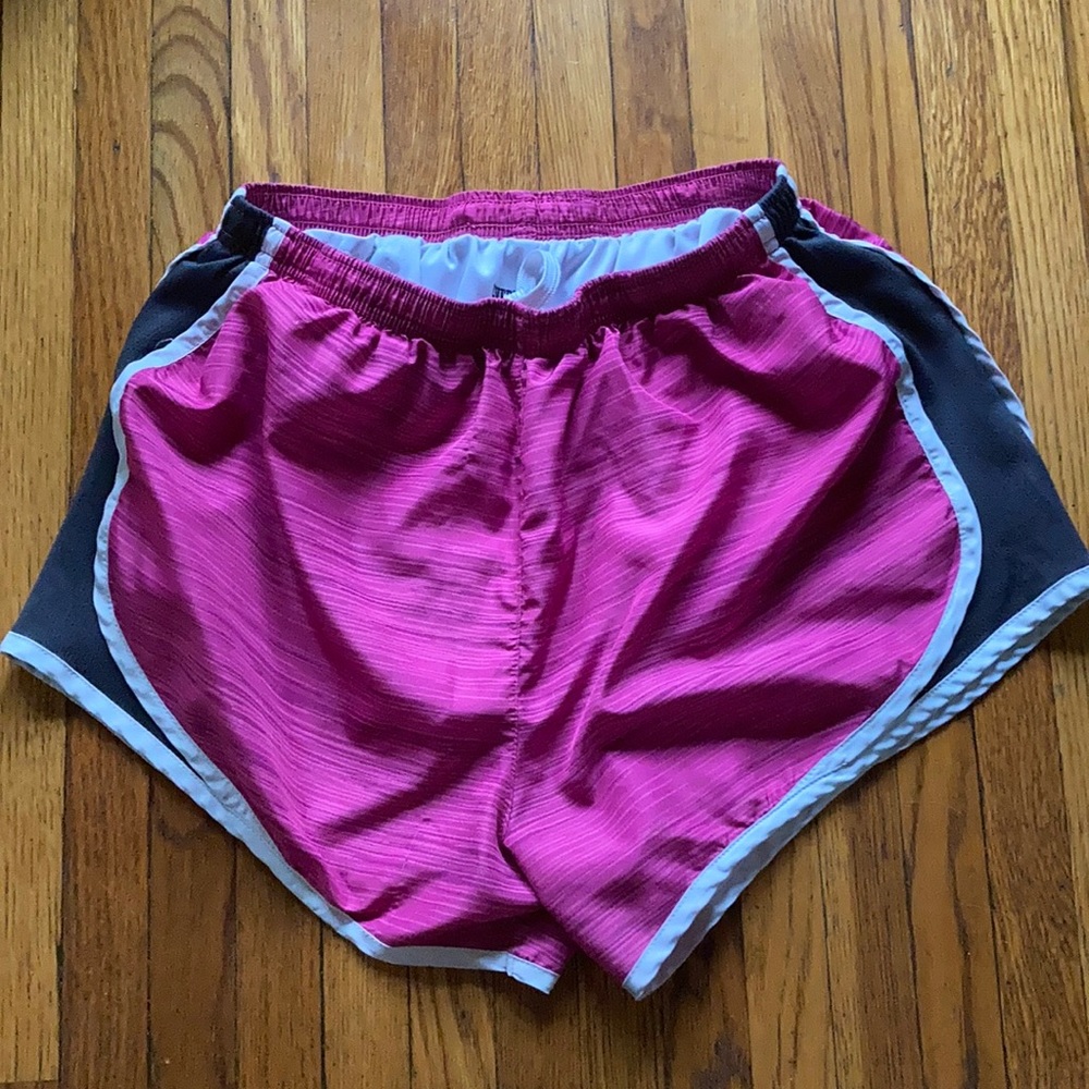 Pink everlast athletic shorts